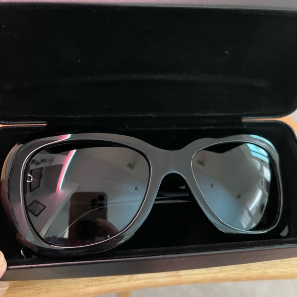 Men’s/Unisex VERSACE Oversize Sunglasses in Black Acetate - Picture 7 of 13